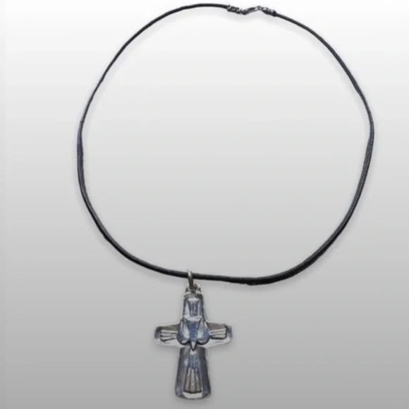 Handcrafted Cross Leather Cord - Picture 4 of 4